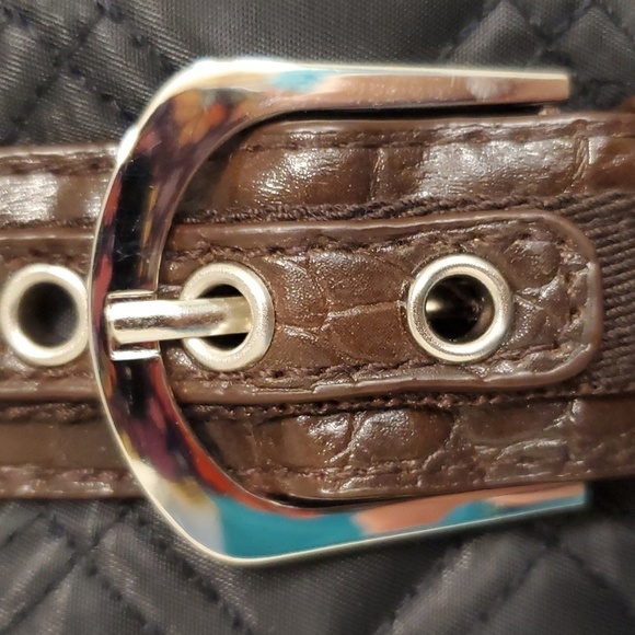 Avon classic quilted crossbody black with brown lining. Buckle front NWT… - Picture 9 of 11